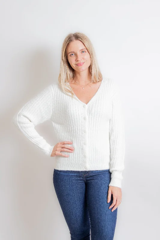 Ivory Long Sleeve V-Neck Sweater