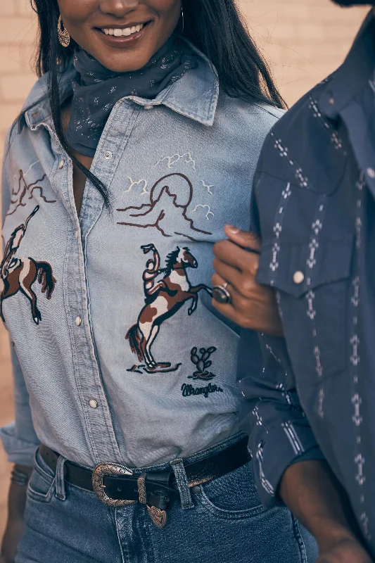 Wrangler Women's Denim Horse Embroidered Boyfriend Western Shirt