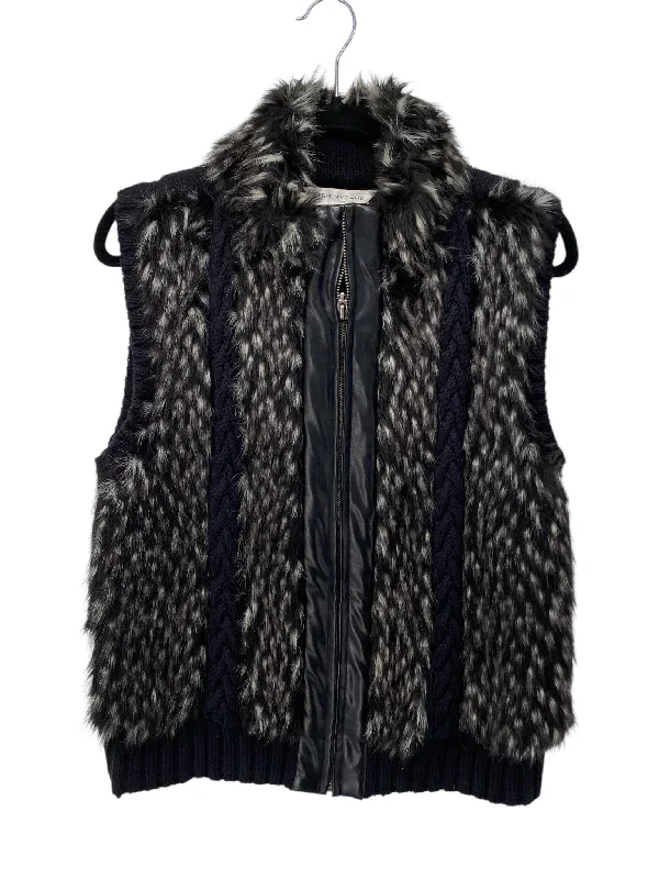 Nygard Misses Size Medium Faux Fur Vest