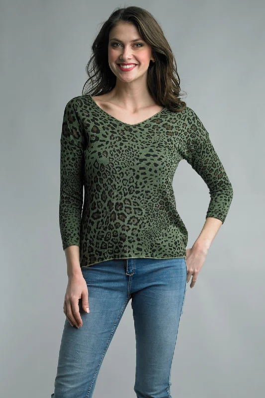 Tempo Paris Olive Leopard Print V Neck Sweater