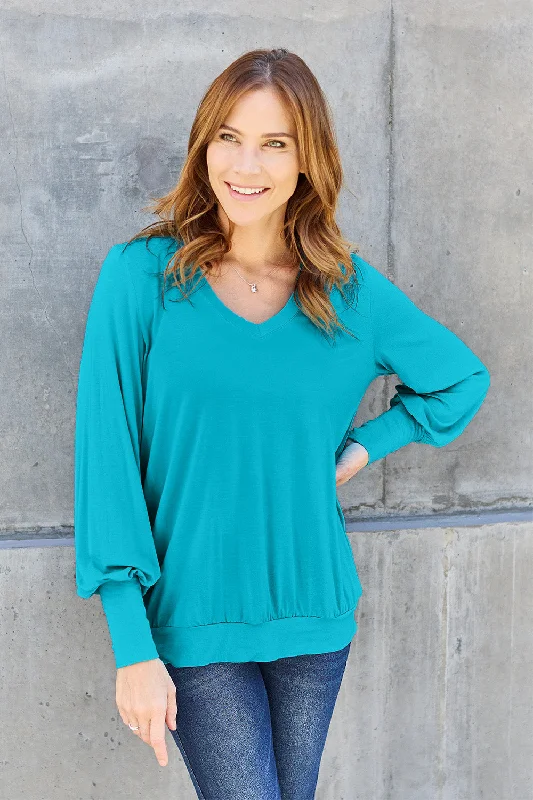 V-Neck Lantern Sleeve Top